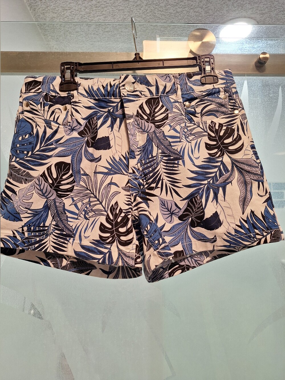 Womens Caribbean Joe Cotton And Spandex Blend Shorts Never Worn
